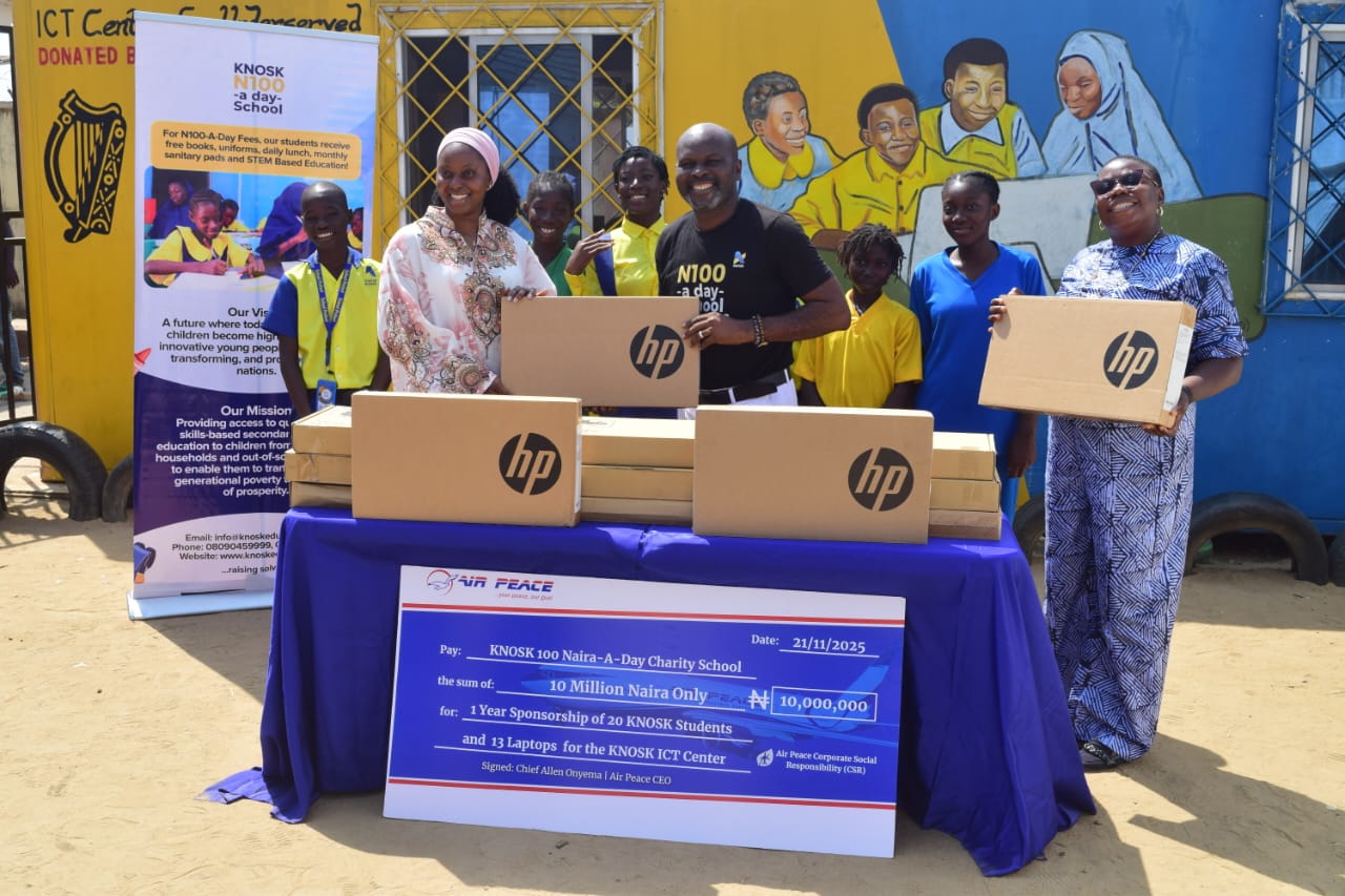 Air Peace donates 13 laptops, sponsors 20 students at KNOSK N100 a-day school