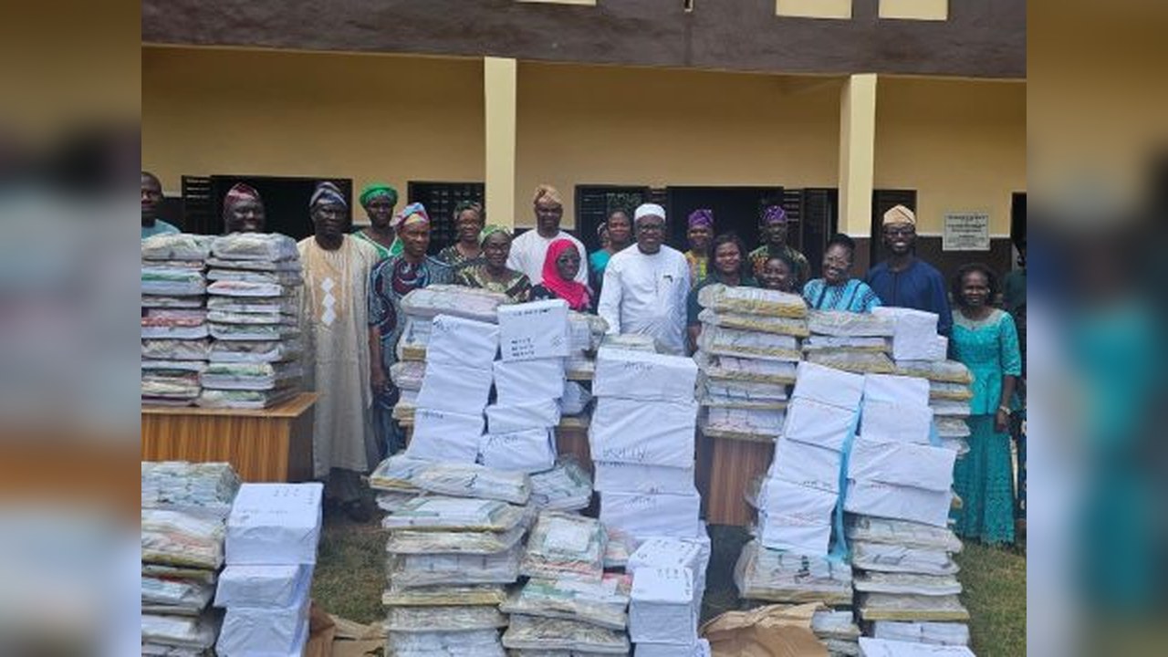 From Classroom Gaps to Better Learning: EIDU Backs Oyo Pupils With New Educational Materials